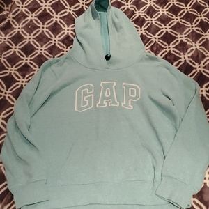 Gap Sweatshirt